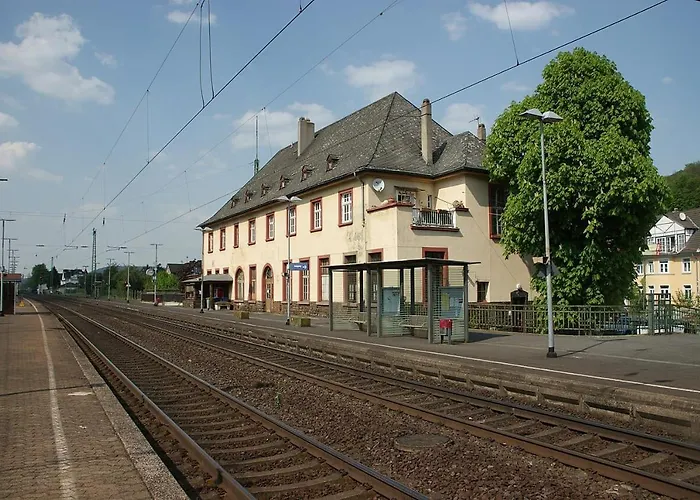 Ferienwohnung Neli Am Rhein
